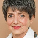 Joette Waters als Joan