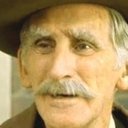 Ed Geldart als Burt