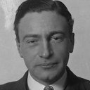 Hay Petrie als Astrologer