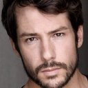 Alejandro Albarracín als Esteban