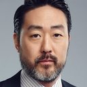 Kenneth Choi als Boss Kim