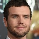 Austin Swift als J. T.