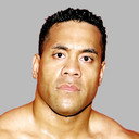 Sonny Siaki als Sonny Siaki