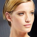 Milagros Schmoll als Milagros