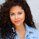 Vianessa Castaños als Rosi