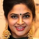 Madhumitha als Varalakshmi, Sugan's sister