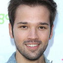 Nathan Kress als Trey
