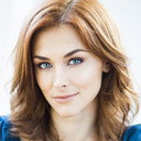 Anne-Julie Proulx als Nadia Khoury