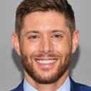 Jensen Ackles als Batman / Bruce Wayne (voice)