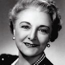 Nella Walker als Mrs. Parker II