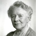 Elsa Ebbesen-Thornblad als Head nurse