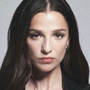 Marisa Abela als Amy