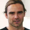 Dustin Clare als Joseph Burke