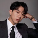 이정신 als Si Woo