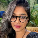 VJ Parvathy als Youtube Interviewer