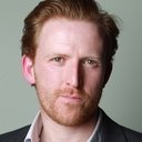 Tom Goodman-Hill als Les