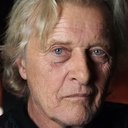 Rutger Hauer als The Commodore