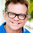 Alan Heitz als Glenn