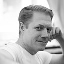 Hans Peterson als Ella's Muse