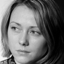 Aija Dzērve als Alina
