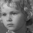 Ольга Бобкова als Надя Смирнова в детстве