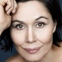 Nukâka Coster-Waldau als Jóna