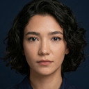 Aybüke Pusat als Selin Sever