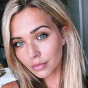 Sandra Kubicka als Warszawski's girlfriend