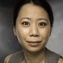 Tina Chiang als Global Newsreader