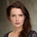 Isobel Wood als Veronique