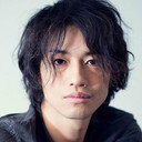 斎藤工 als Shingo Tsukimoto