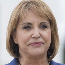 Dina Aguiar als Própria