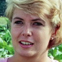 Liz Warrington als Jane