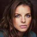 Yvonne Catterfeld als Viola Delbrück