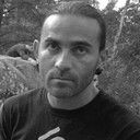 Laurent Avare als Rémy Caillois