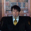 Grant MacDonald als Self / Narrator