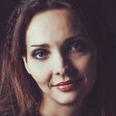 Myroslava Rachynska als Yefrosyniia