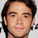 Jamie Blackley als Young Richard McCreadie