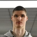 Robert Bobroczkyi als Offspring