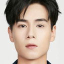 胡一天 als Wu Bai 'DT'