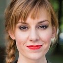 Eva Schulz als Self
