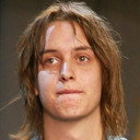Julian Casablancas als Self - The Strokes (voice) (archive sound)