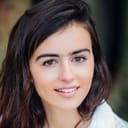 Beatriz Brás als Lena