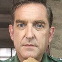 Simon Watkiss als Murdered Druglord