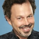 Curtis Armstrong als Larry