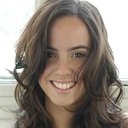 Eliana González als Young Claudia