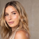 Sadie Beth Scott als College Student