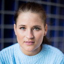 Mayke Dähn als Laura