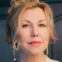Елена Внукова als Люда Румянцева