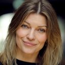 Ivana Miličević als Caroline, in photos